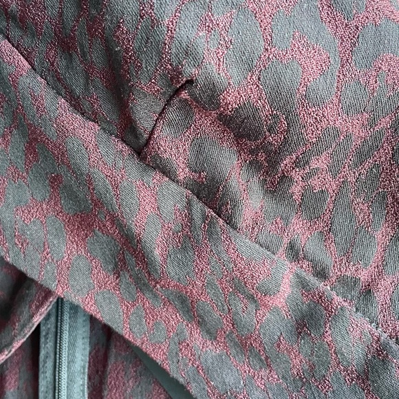 Cutout Pencil Dress - Picture 3 of 5